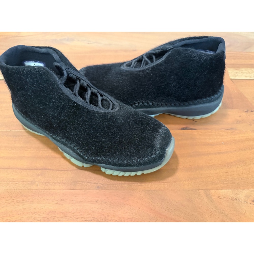 Nike Air Jordan Future Premium Black Night Fuzzy Pony Hair Shoes NEW Women's 9.5
